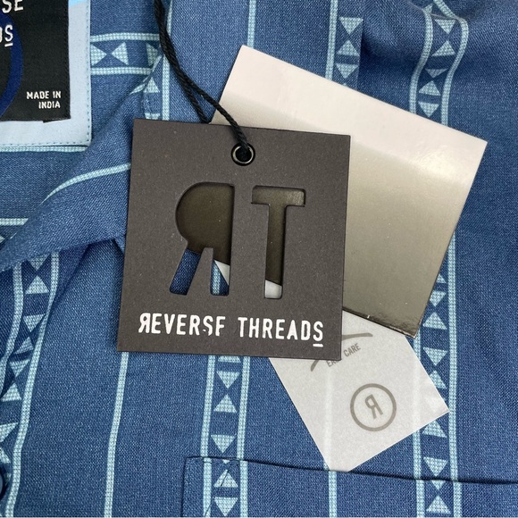 Reverse Threads Aztec Print Button Down Shirt Mens S Blue Geometric Striped NWT - Picture 3 of 8